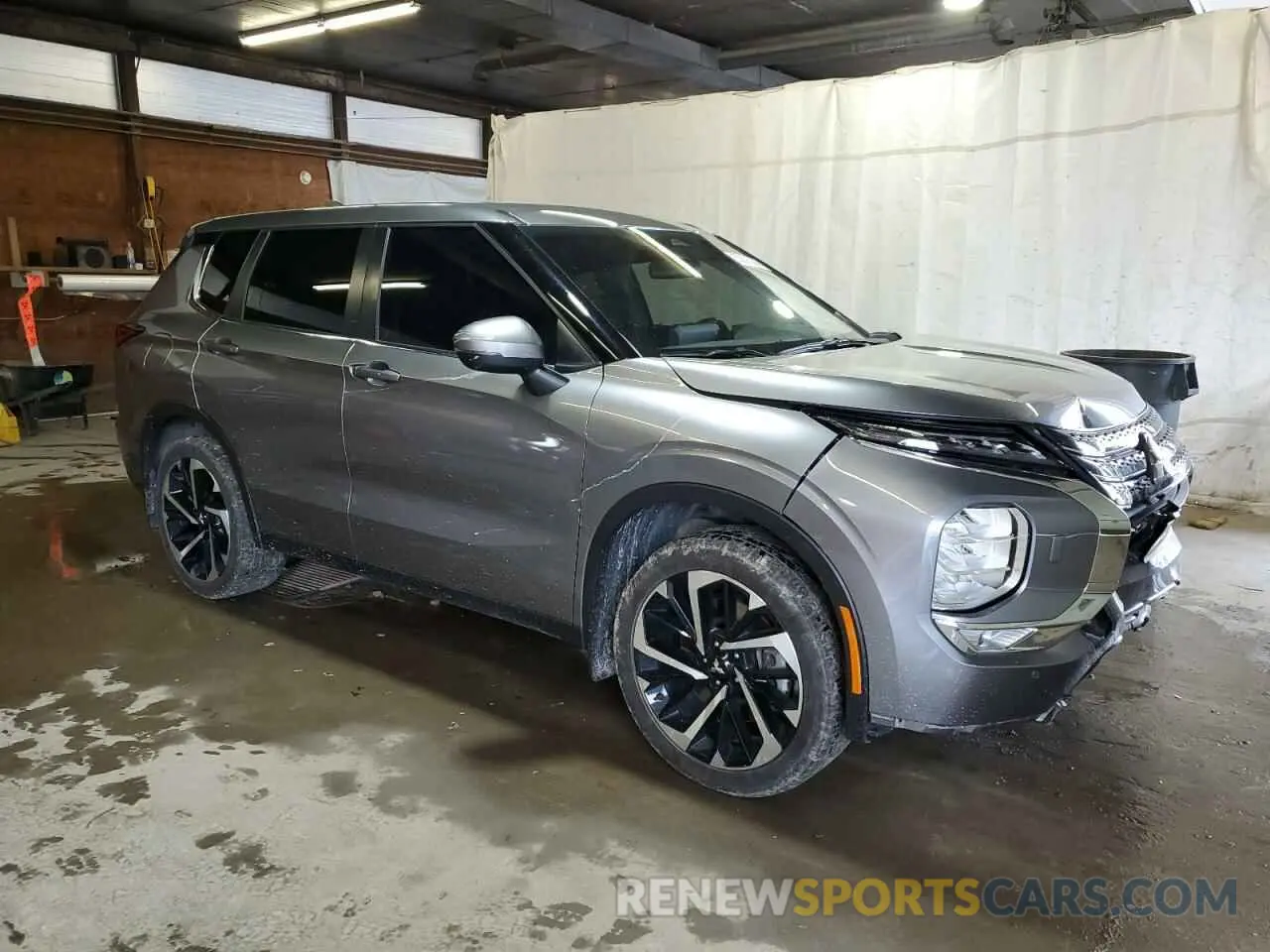 4 Photograph of a damaged car JA4J4UA82NZ012345 MITSUBISHI OUTLANDER 2022