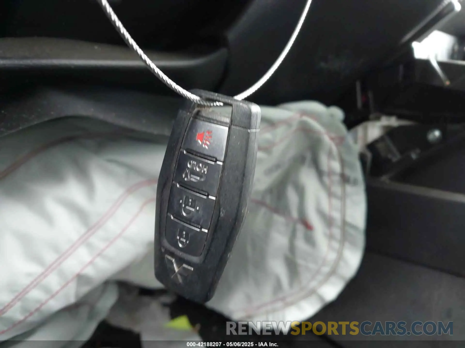 11 Photograph of a damaged car JA4J4UA82NZ024155 MITSUBISHI OUTLANDER 2022