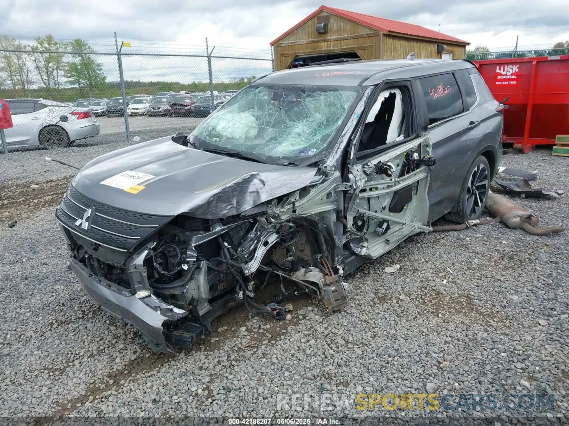 2 Photograph of a damaged car JA4J4UA82NZ024155 MITSUBISHI OUTLANDER 2022