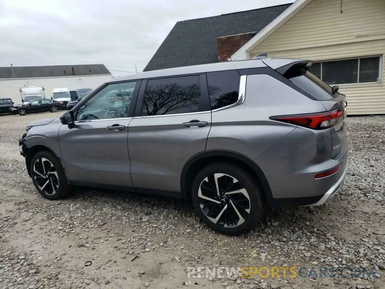 2 Photograph of a damaged car JA4J4UA83NZ036802 MITSUBISHI OUTLANDER 2022