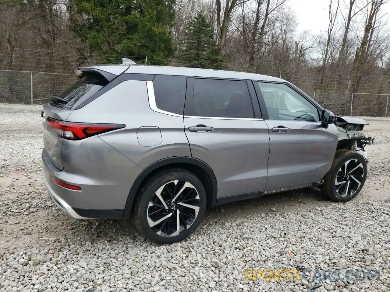 3 Photograph of a damaged car JA4J4UA83NZ036802 MITSUBISHI OUTLANDER 2022