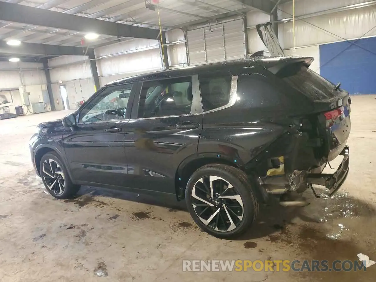 2 Photograph of a damaged car JA4J4UA86NZ011179 MITSUBISHI OUTLANDER 2022