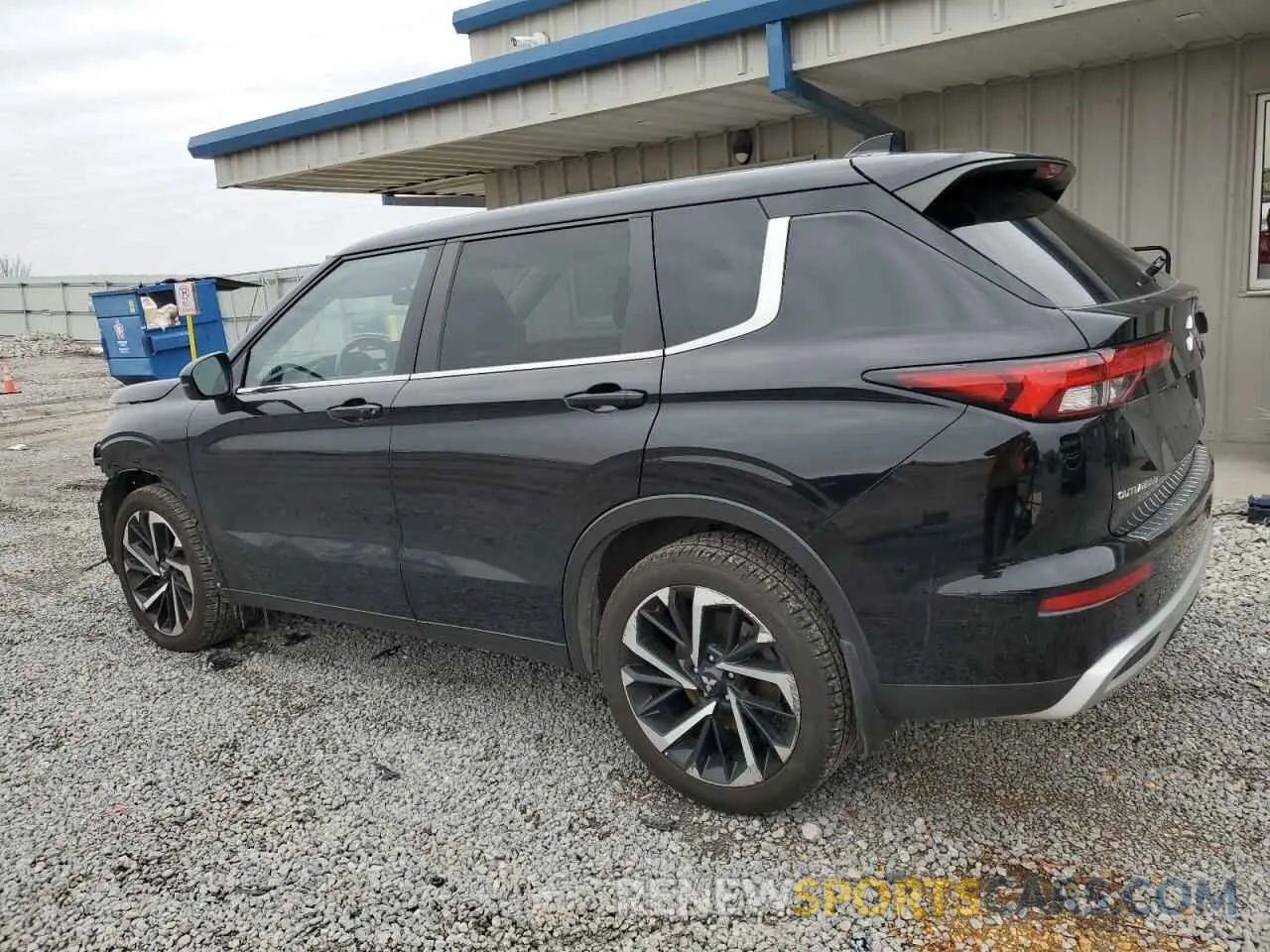 2 Photograph of a damaged car JA4J4UA86NZ017533 MITSUBISHI OUTLANDER 2022
