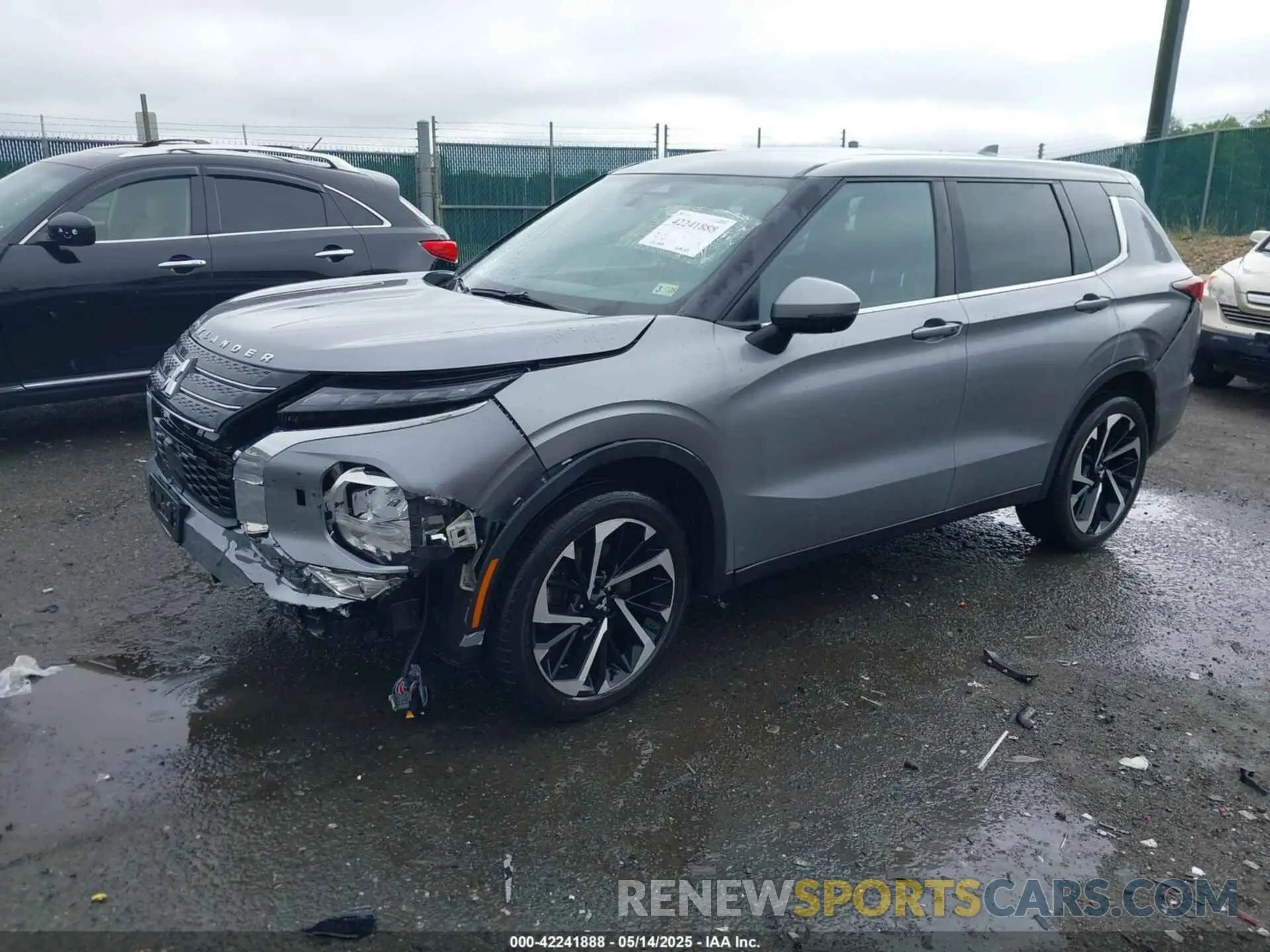2 Photograph of a damaged car JA4J4UA86NZ081782 MITSUBISHI OUTLANDER 2022