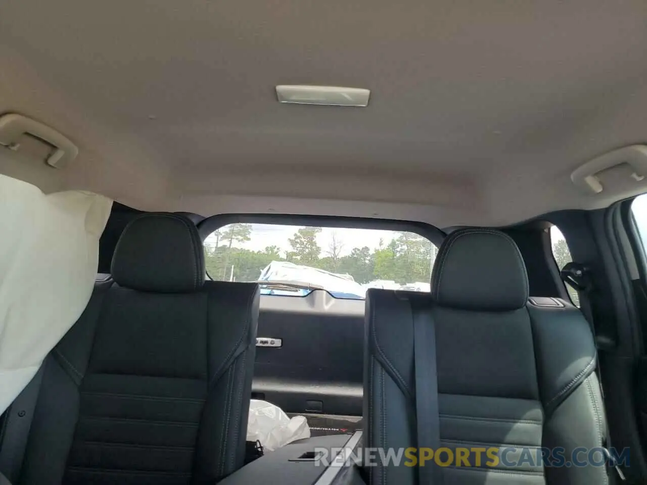 10 Photograph of a damaged car JA4J4UA86NZ082043 MITSUBISHI OUTLANDER 2022