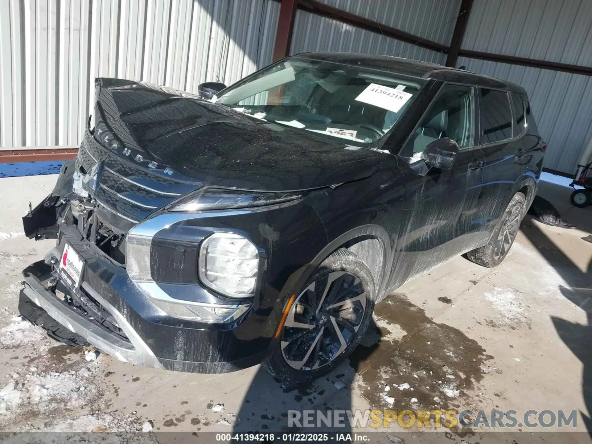2 Photograph of a damaged car JA4J4UA88NZ067382 MITSUBISHI OUTLANDER 2022