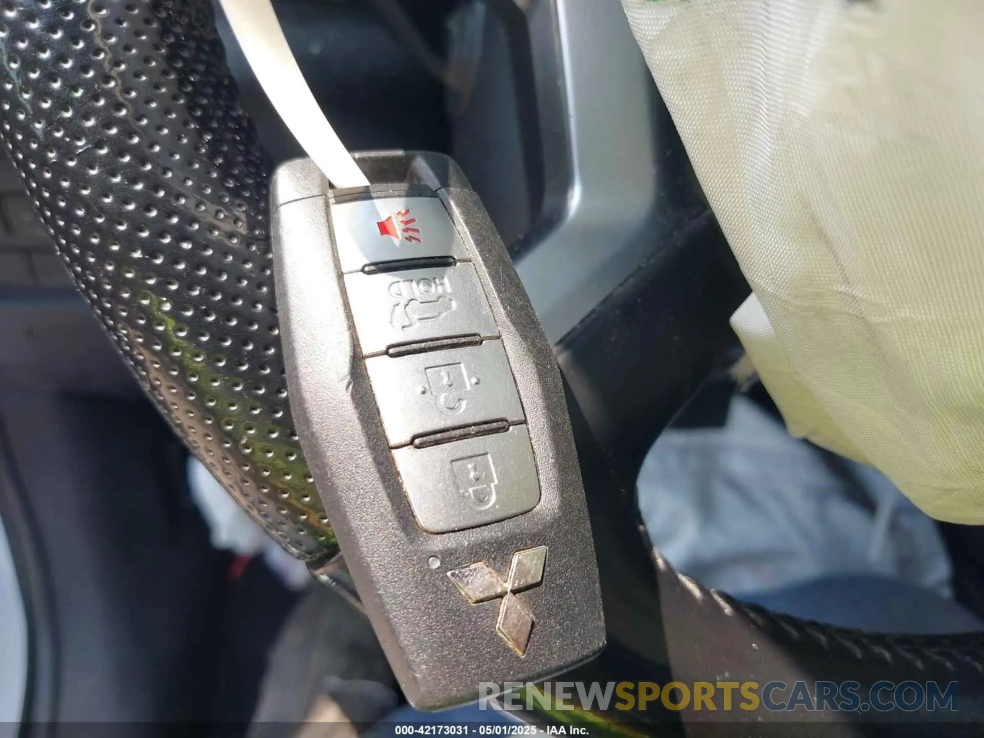 11 Photograph of a damaged car JA4J4VA81NZ017929 MITSUBISHI OUTLANDER 2022