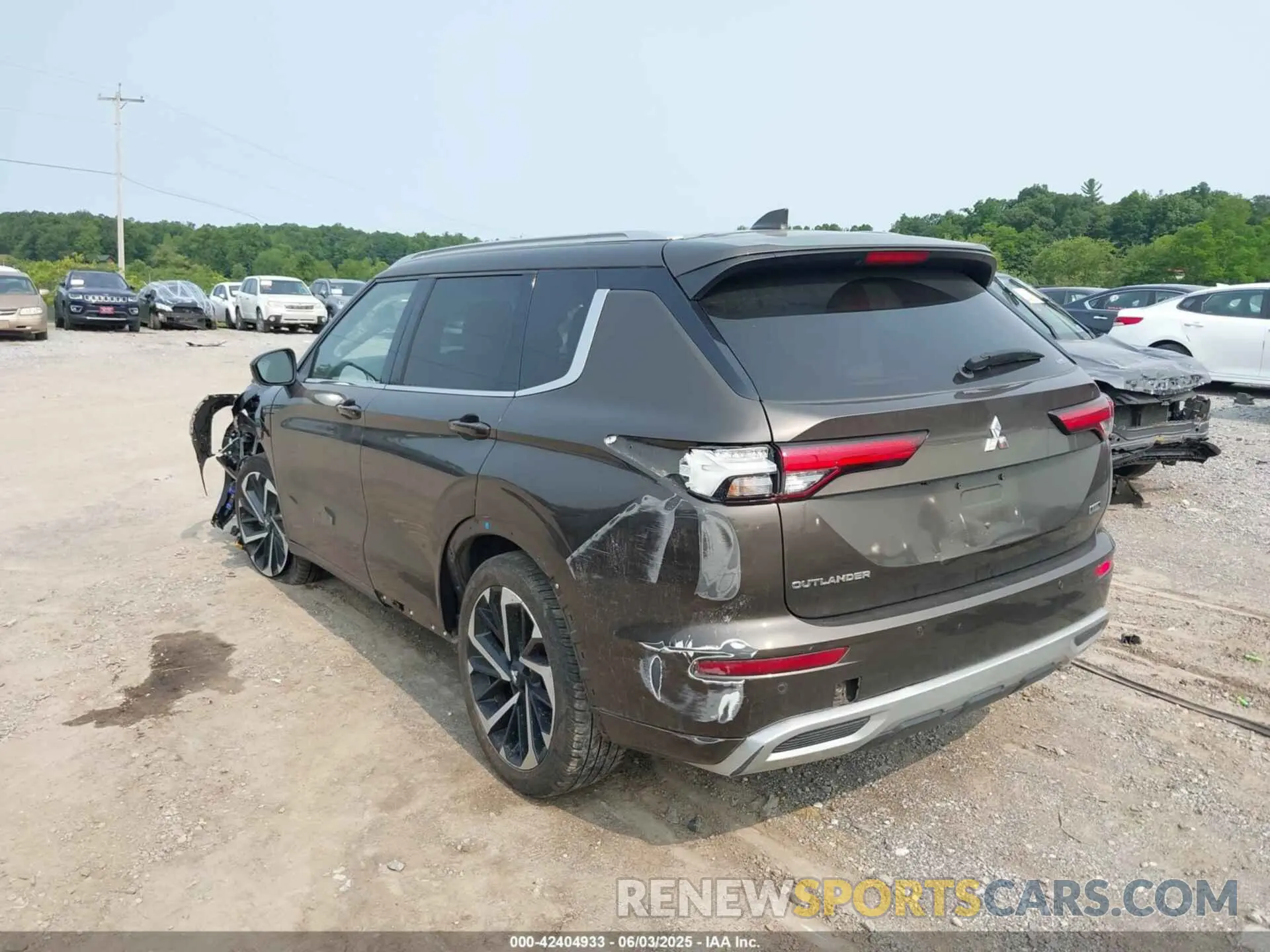 3 Photograph of a damaged car JA4J4VA81NZ081954 MITSUBISHI OUTLANDER 2022