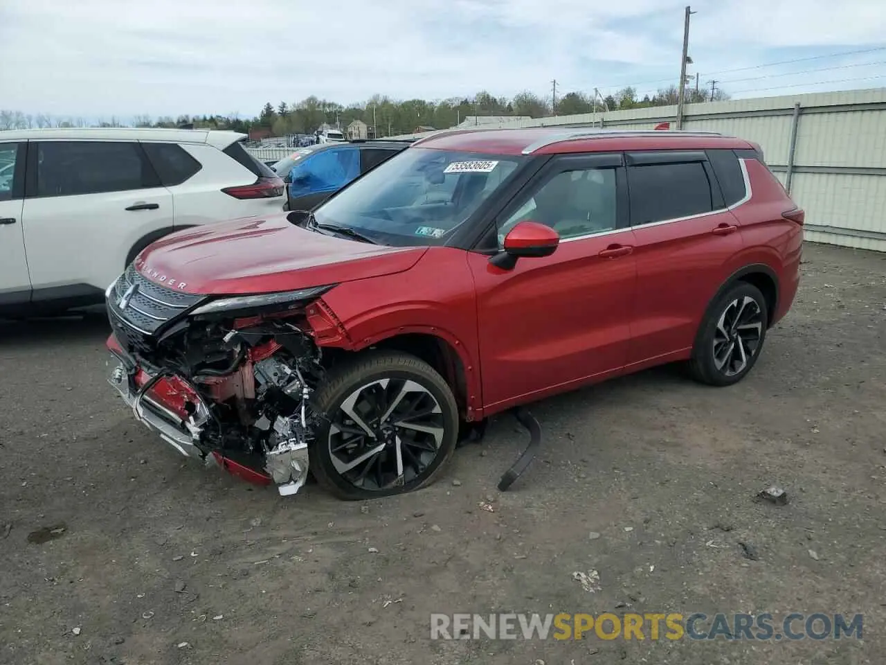 1 Photograph of a damaged car JA4J4VA81NZ088547 MITSUBISHI OUTLANDER 2022