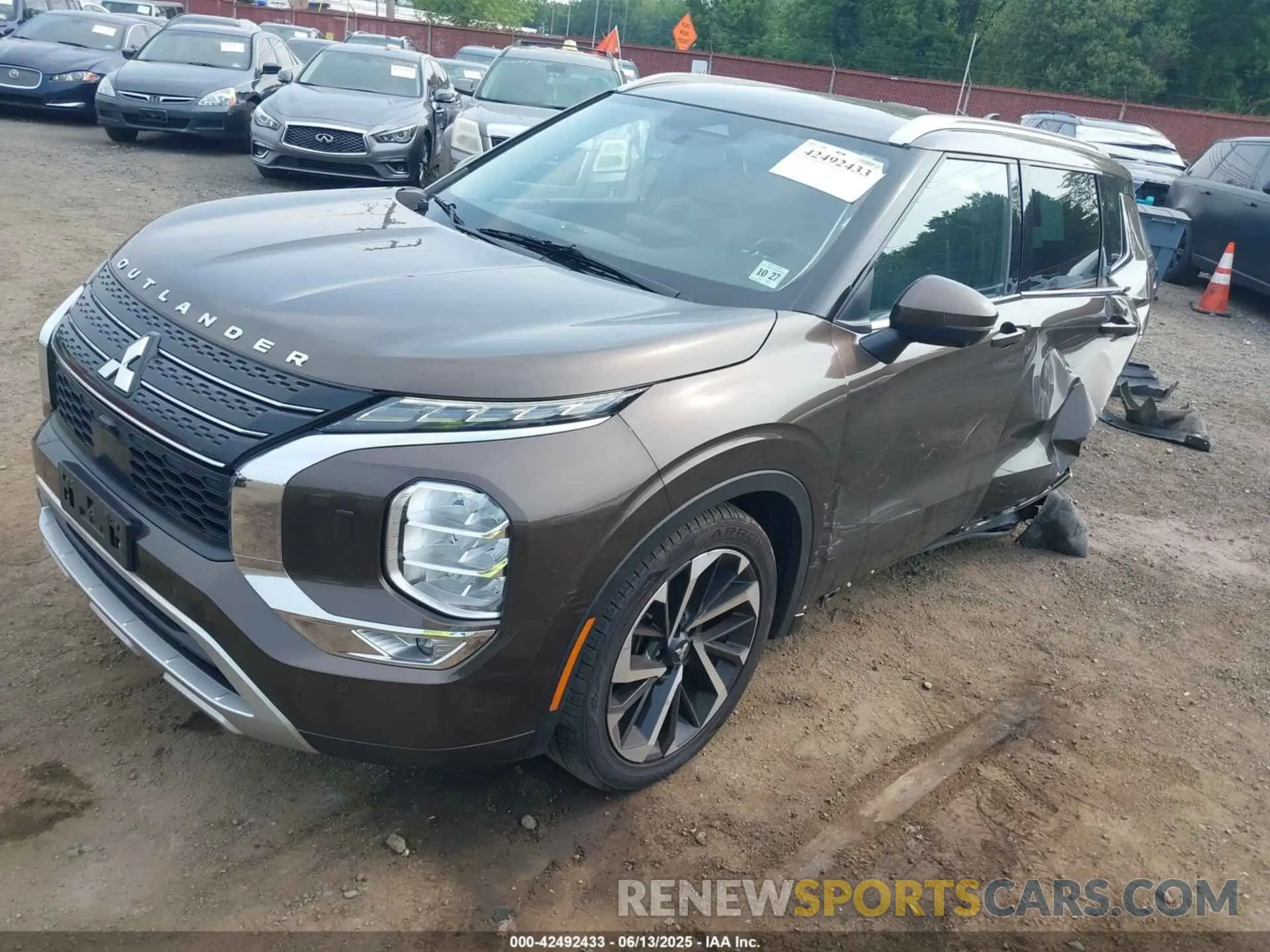 2 Photograph of a damaged car JA4J4VA82NZ060174 MITSUBISHI OUTLANDER 2022