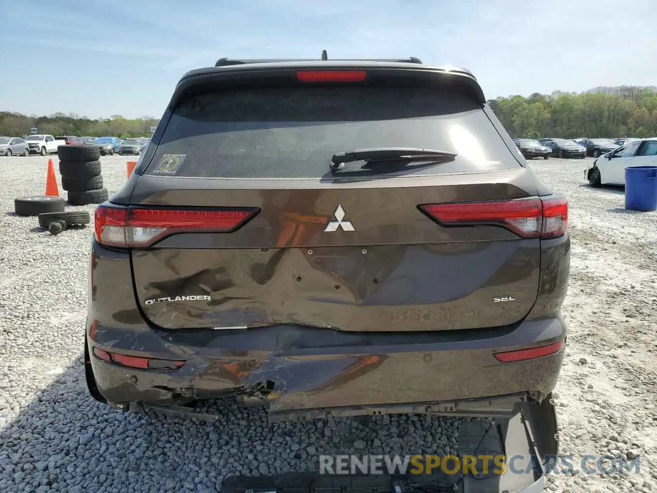 6 Photograph of a damaged car JA4J4VA83NZ052990 MITSUBISHI OUTLANDER 2022