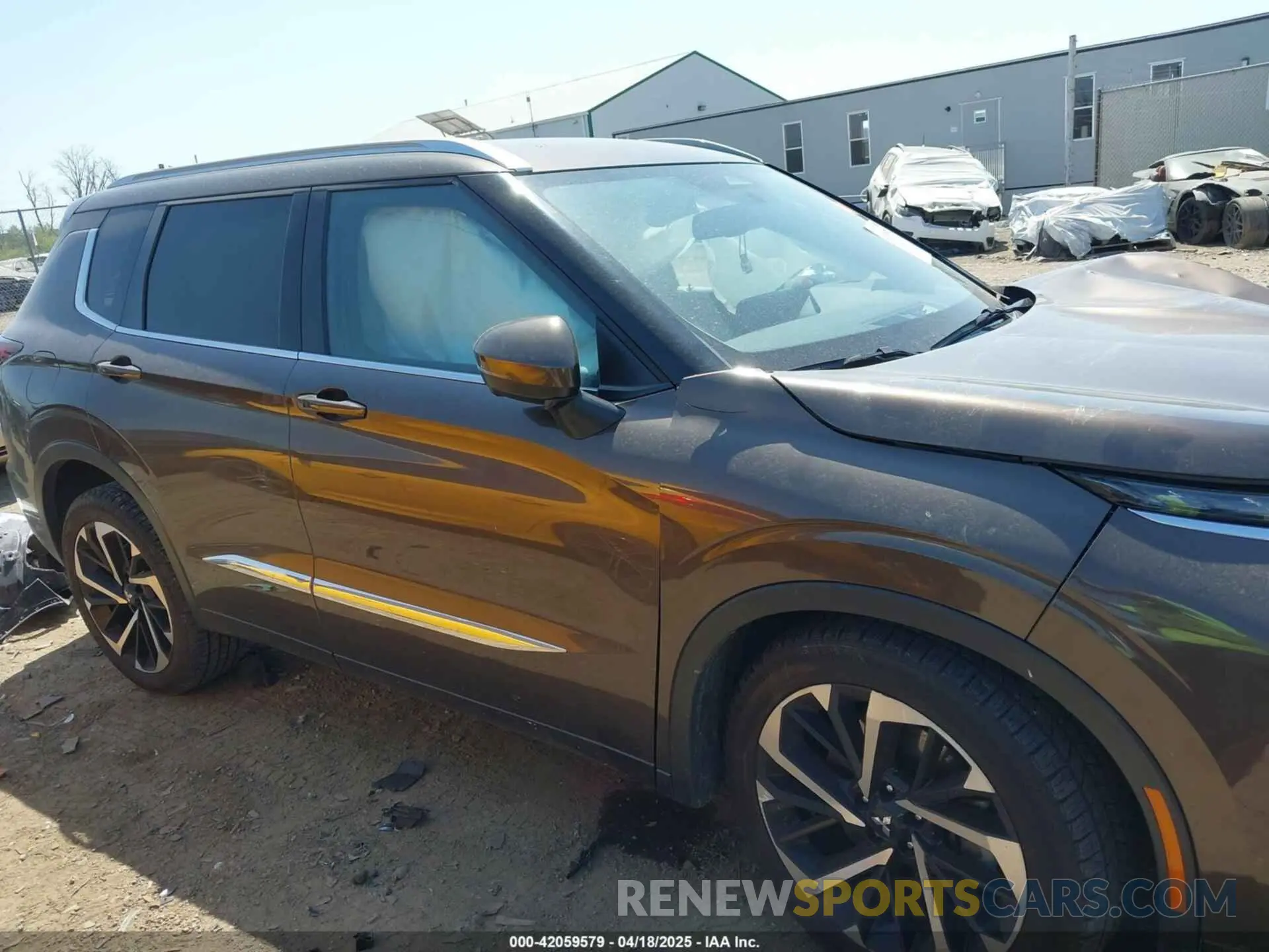 13 Photograph of a damaged car JA4J4VA83NZ073287 MITSUBISHI OUTLANDER 2022