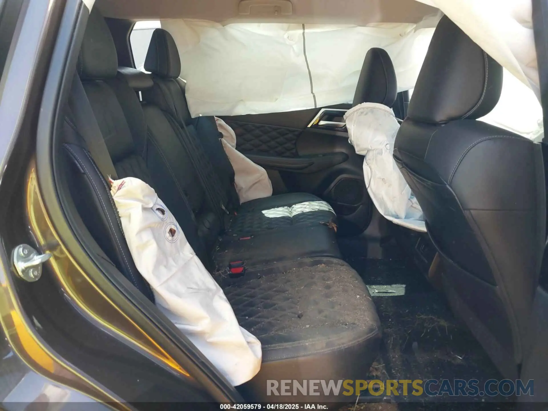 8 Photograph of a damaged car JA4J4VA83NZ073287 MITSUBISHI OUTLANDER 2022