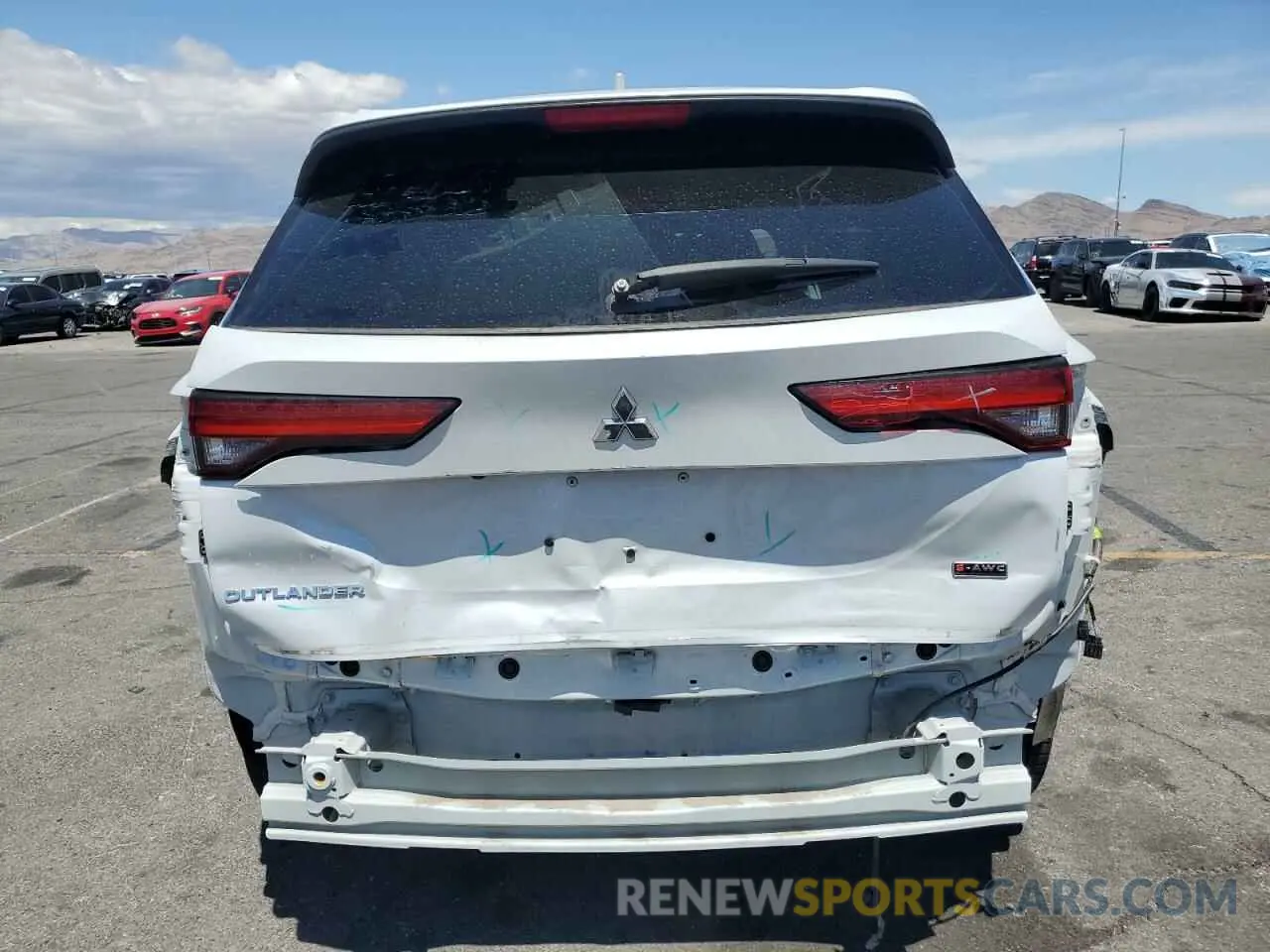 6 Photograph of a damaged car JA4J4VA85NZ611066 MITSUBISHI OUTLANDER 2022