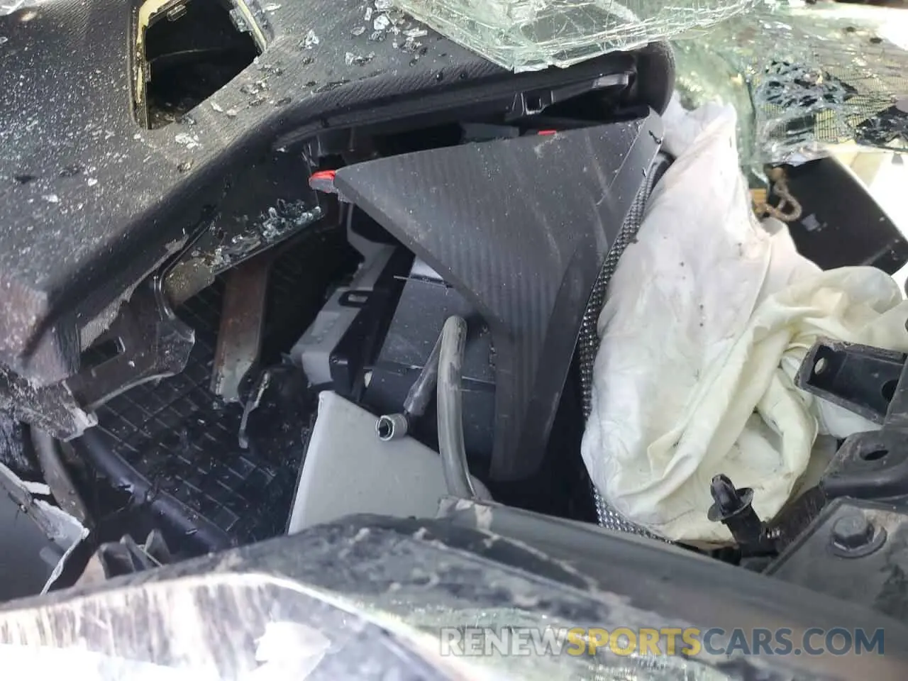 9 Photograph of a damaged car JA4J4VA86NZ007865 MITSUBISHI OUTLANDER 2022