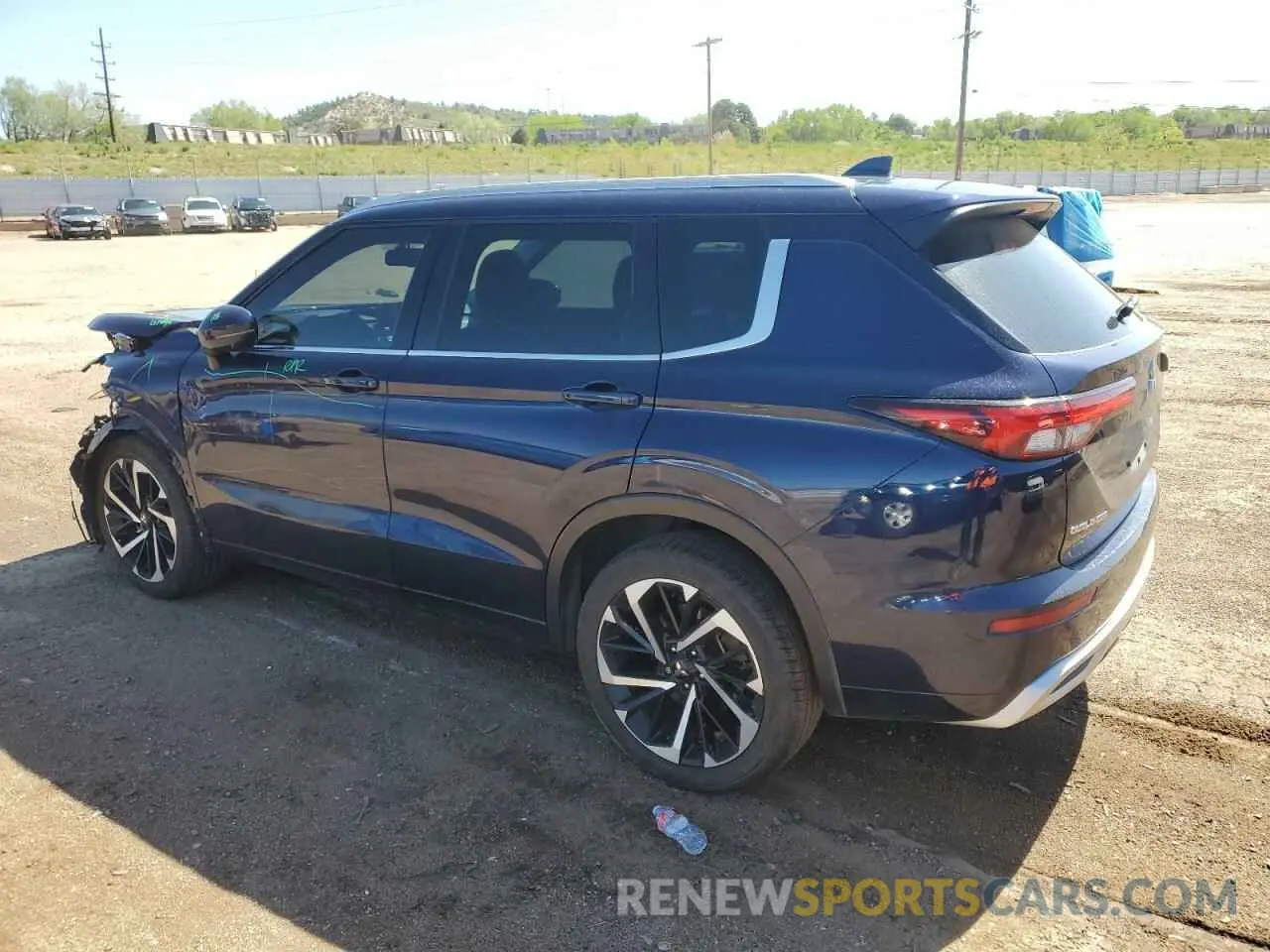 2 Photograph of a damaged car JA4J4VA86NZ076958 MITSUBISHI OUTLANDER 2022