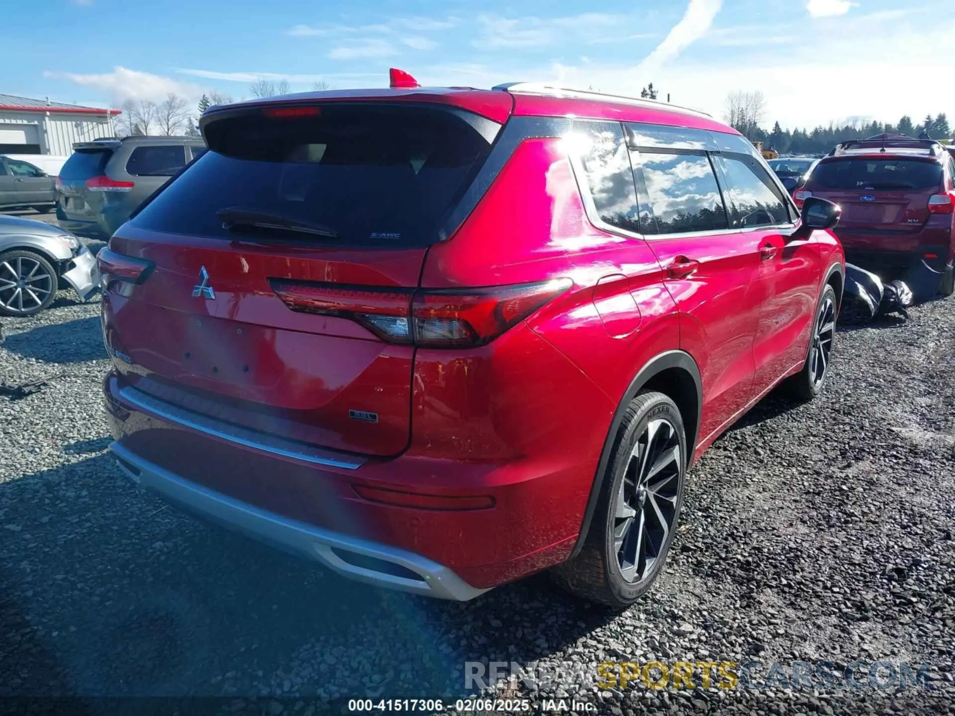 4 Photograph of a damaged car JA4J4VA87NZ059988 MITSUBISHI OUTLANDER 2022