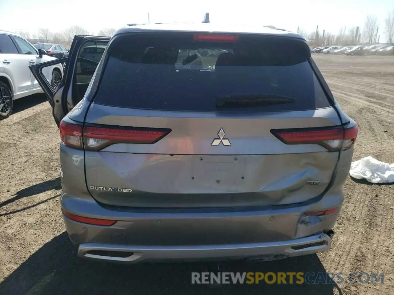 6 Photograph of a damaged car JA4J4VA87NZ610307 MITSUBISHI OUTLANDER 2022