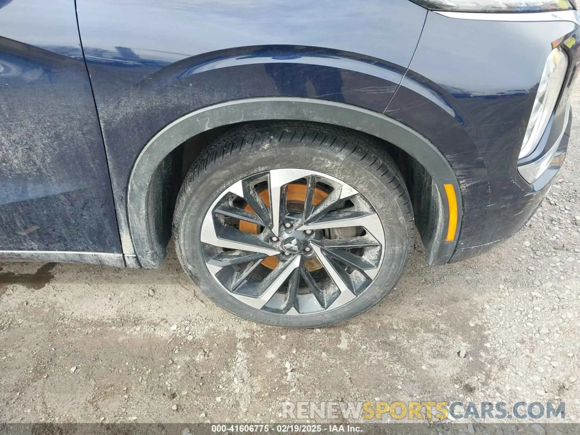 6 Photograph of a damaged car JA4J4VA89NZ008542 MITSUBISHI OUTLANDER 2022