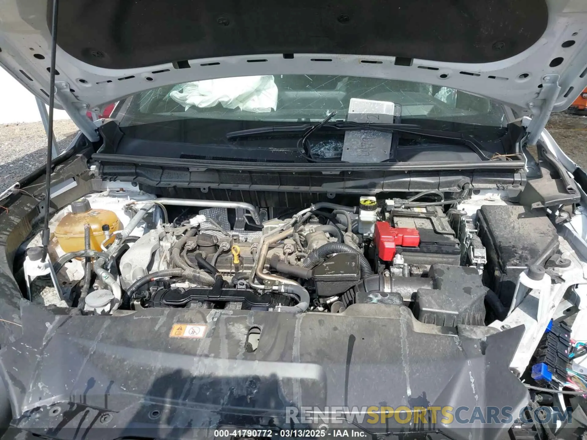 10 Photograph of a damaged car JA4J4VA8XNZ040223 MITSUBISHI OUTLANDER 2022
