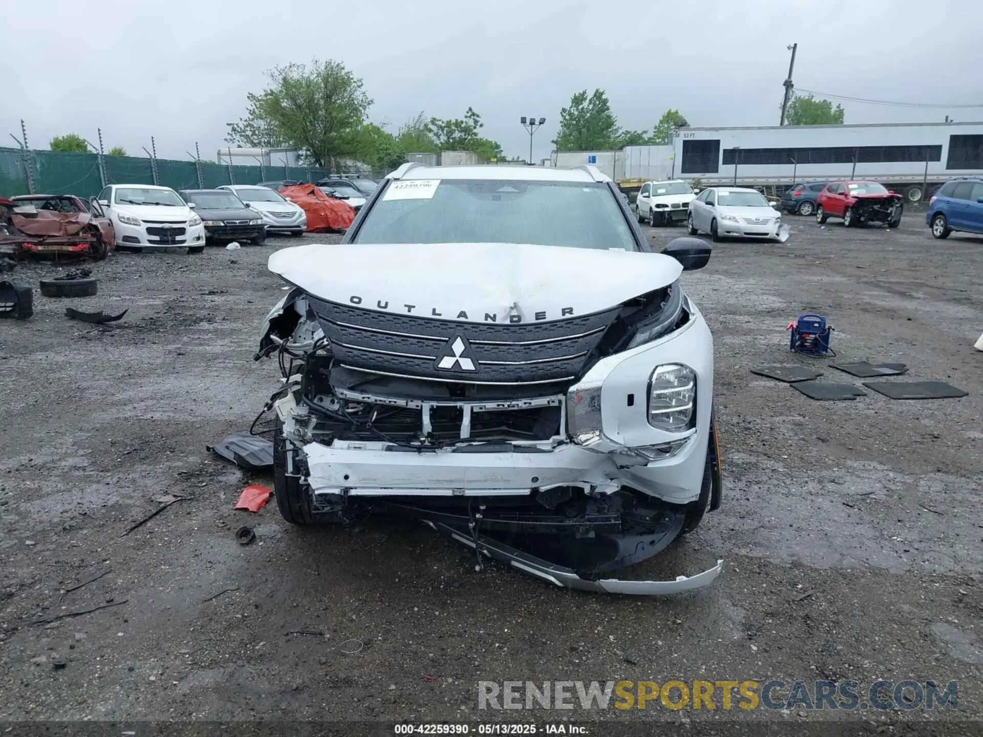 13 Photograph of a damaged car JA4J4VA8XNZ089356 MITSUBISHI OUTLANDER 2022