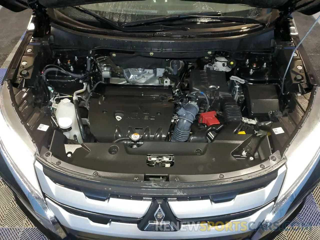 12 Photograph of a damaged car JA4ARUAU1PU006017 MITSUBISHI OUTLANDER 2023