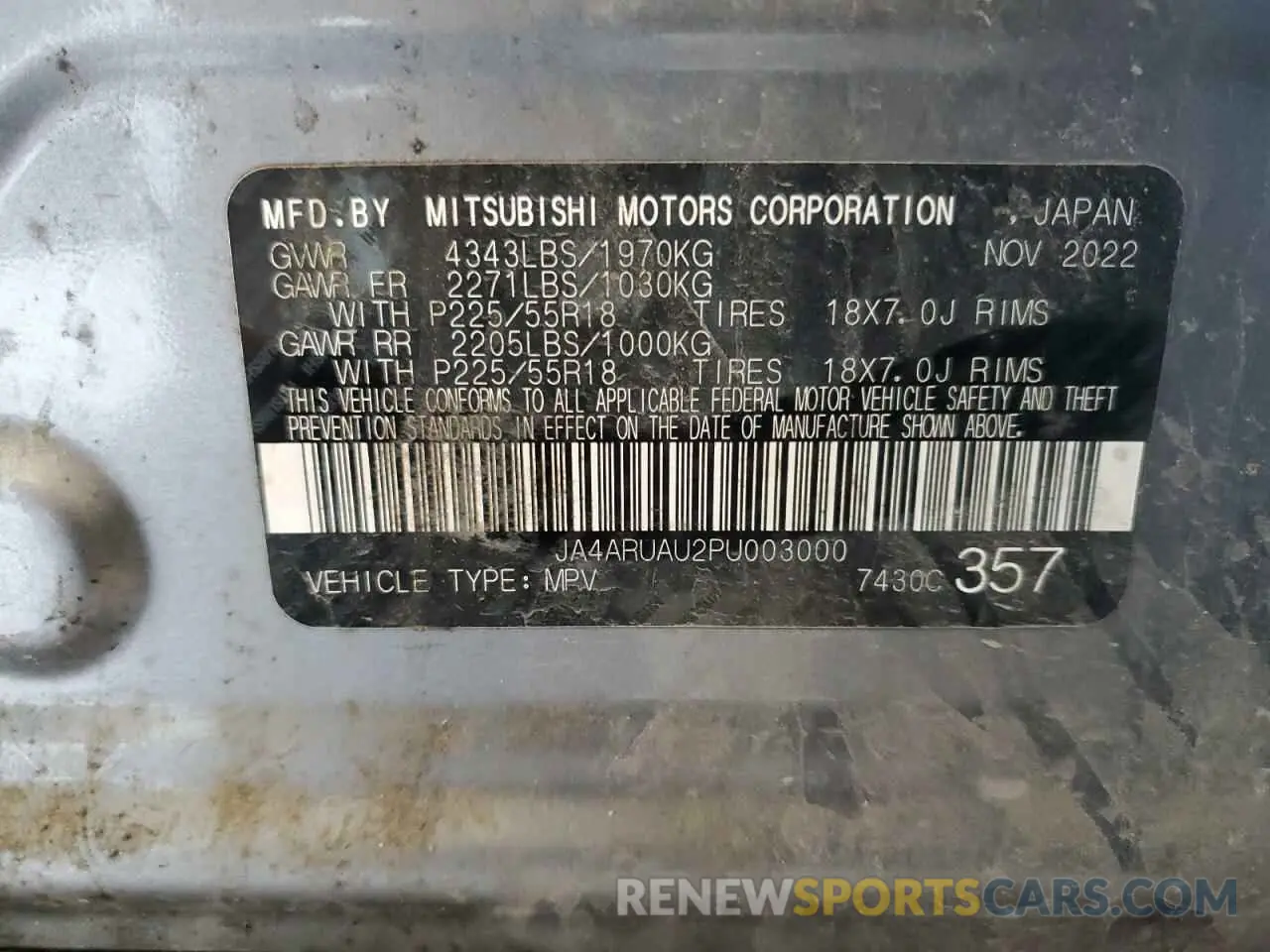 14 Photograph of a damaged car JA4ARUAU2PU003000 MITSUBISHI OUTLANDER 2023