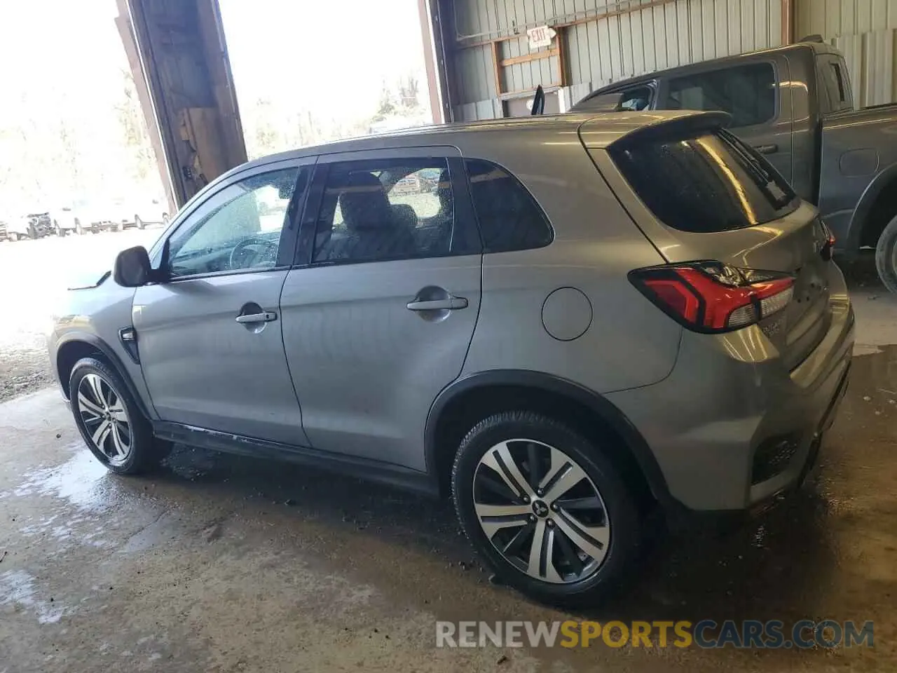 2 Photograph of a damaged car JA4ARUAU2PU003000 MITSUBISHI OUTLANDER 2023