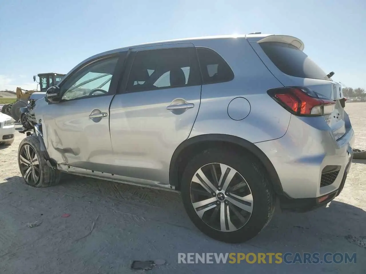 2 Photograph of a damaged car JA4ARUAU4PU004813 MITSUBISHI OUTLANDER 2023
