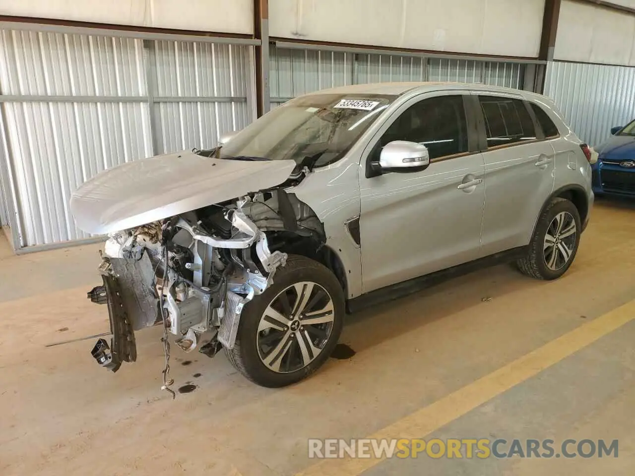 1 Photograph of a damaged car JA4ARUAU5PU015416 MITSUBISHI OUTLANDER 2023