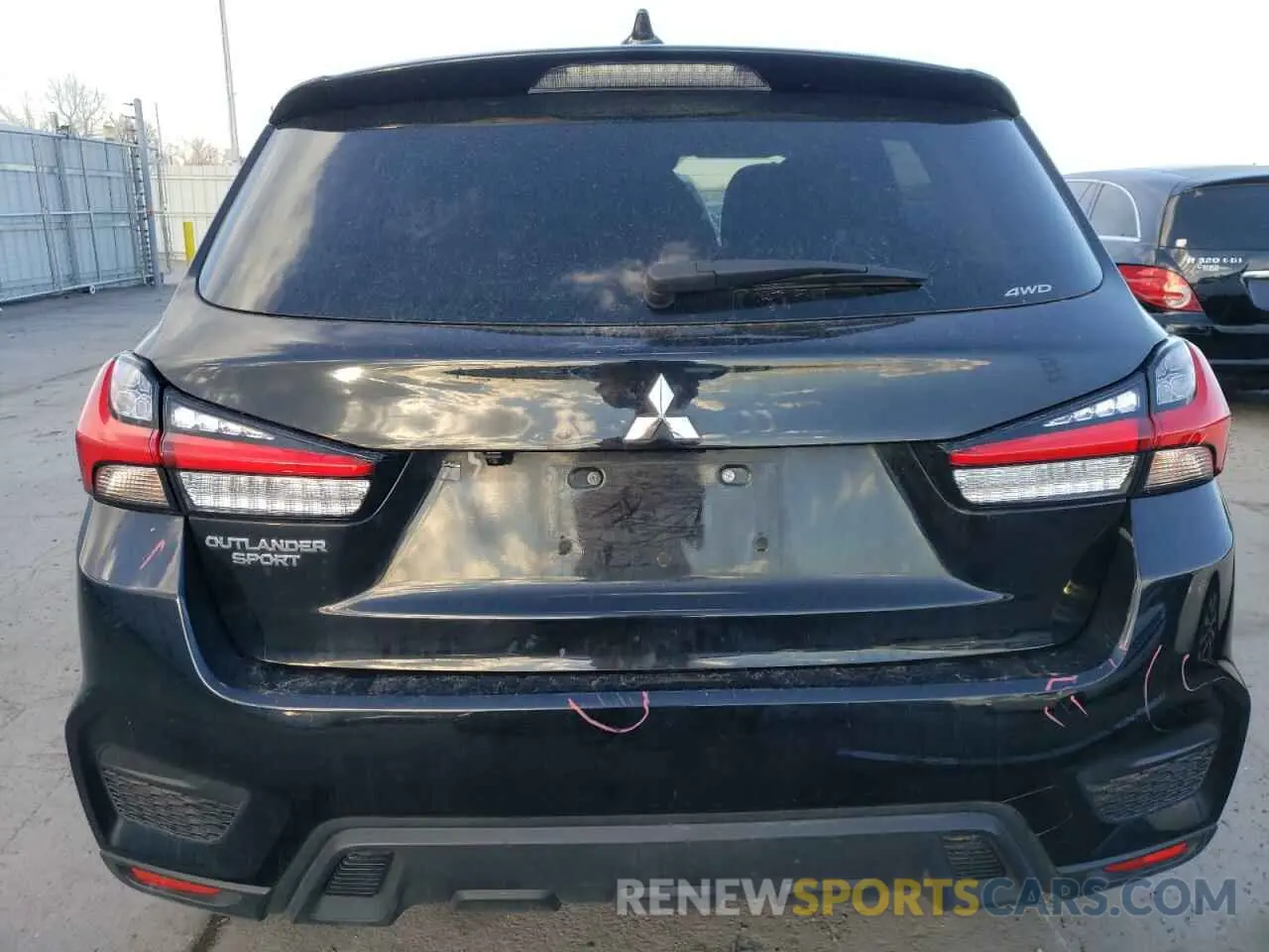6 Photograph of a damaged car JA4ARUAU6PU006577 MITSUBISHI OUTLANDER 2023