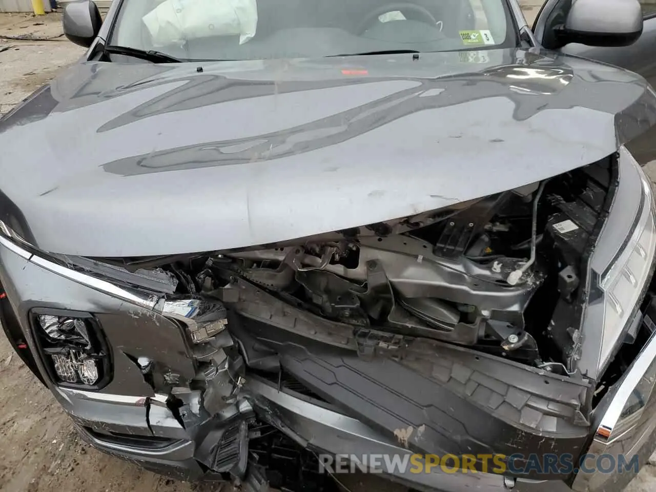 13 Photograph of a damaged car JA4ARUAU7PU002991 MITSUBISHI OUTLANDER 2023