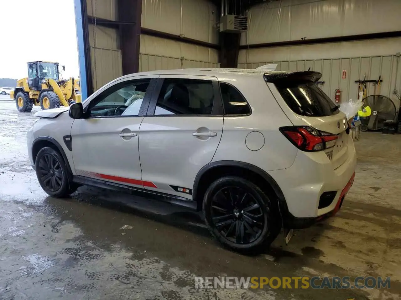 2 Photograph of a damaged car JA4ARUAU8PU009240 MITSUBISHI OUTLANDER 2023