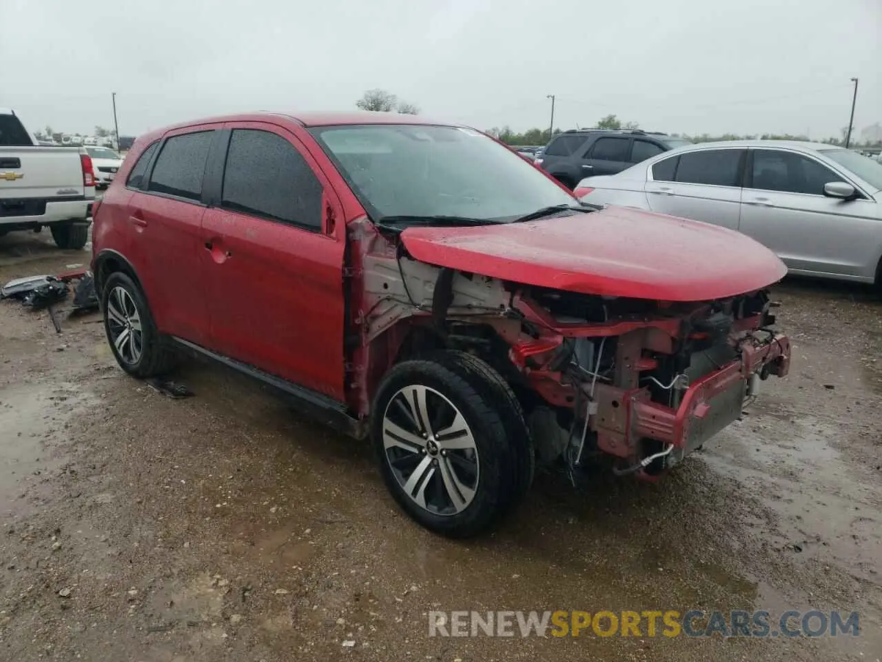 4 Photograph of a damaged car JA4ARUAU8PU013076 MITSUBISHI OUTLANDER 2023