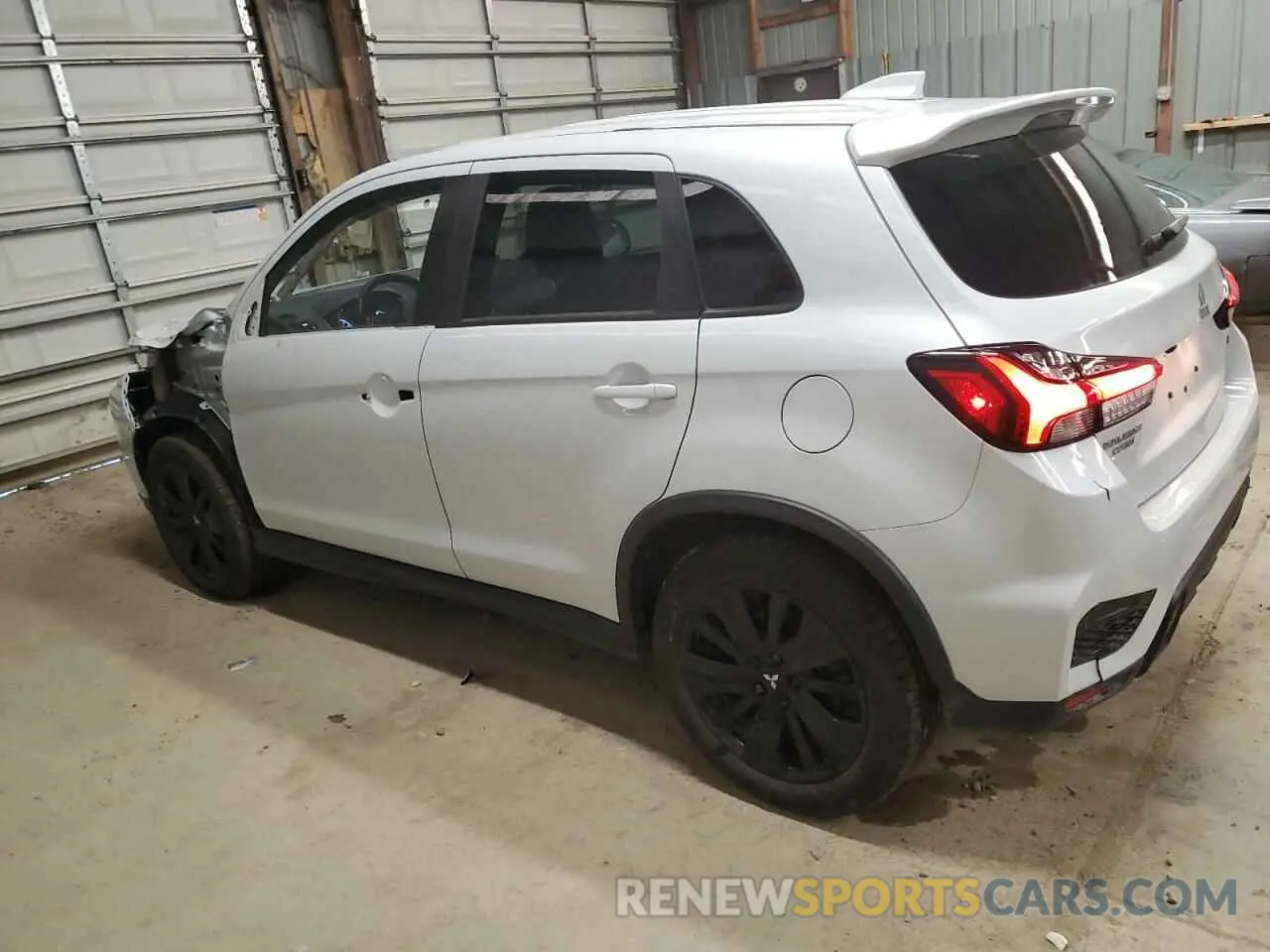 2 Photograph of a damaged car JA4ARUAU9PU013555 MITSUBISHI OUTLANDER 2023