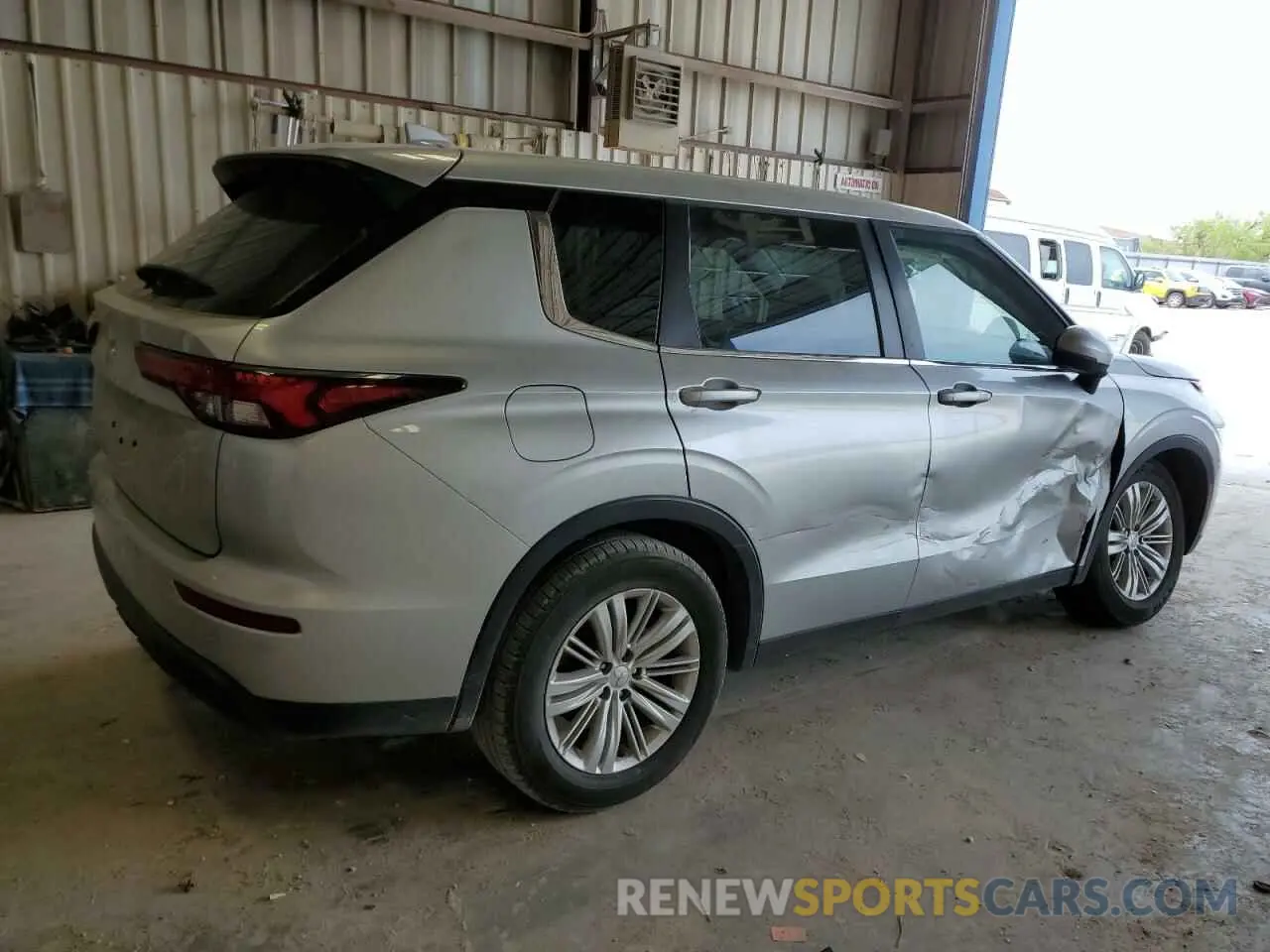 3 Photograph of a damaged car JA4J3TA84PZ010144 MITSUBISHI OUTLANDER 2023