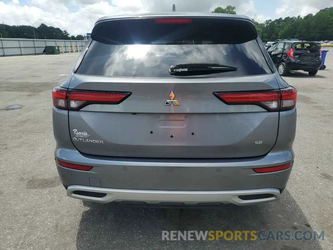 6 Photograph of a damaged car JA4J3UA82PZ058960 MITSUBISHI OUTLANDER 2023