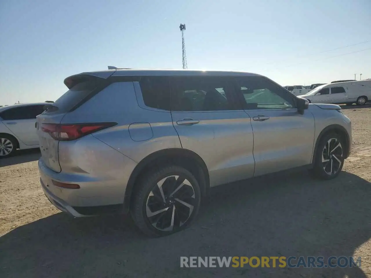 3 Photograph of a damaged car JA4J3UA83PZ042251 MITSUBISHI OUTLANDER 2023