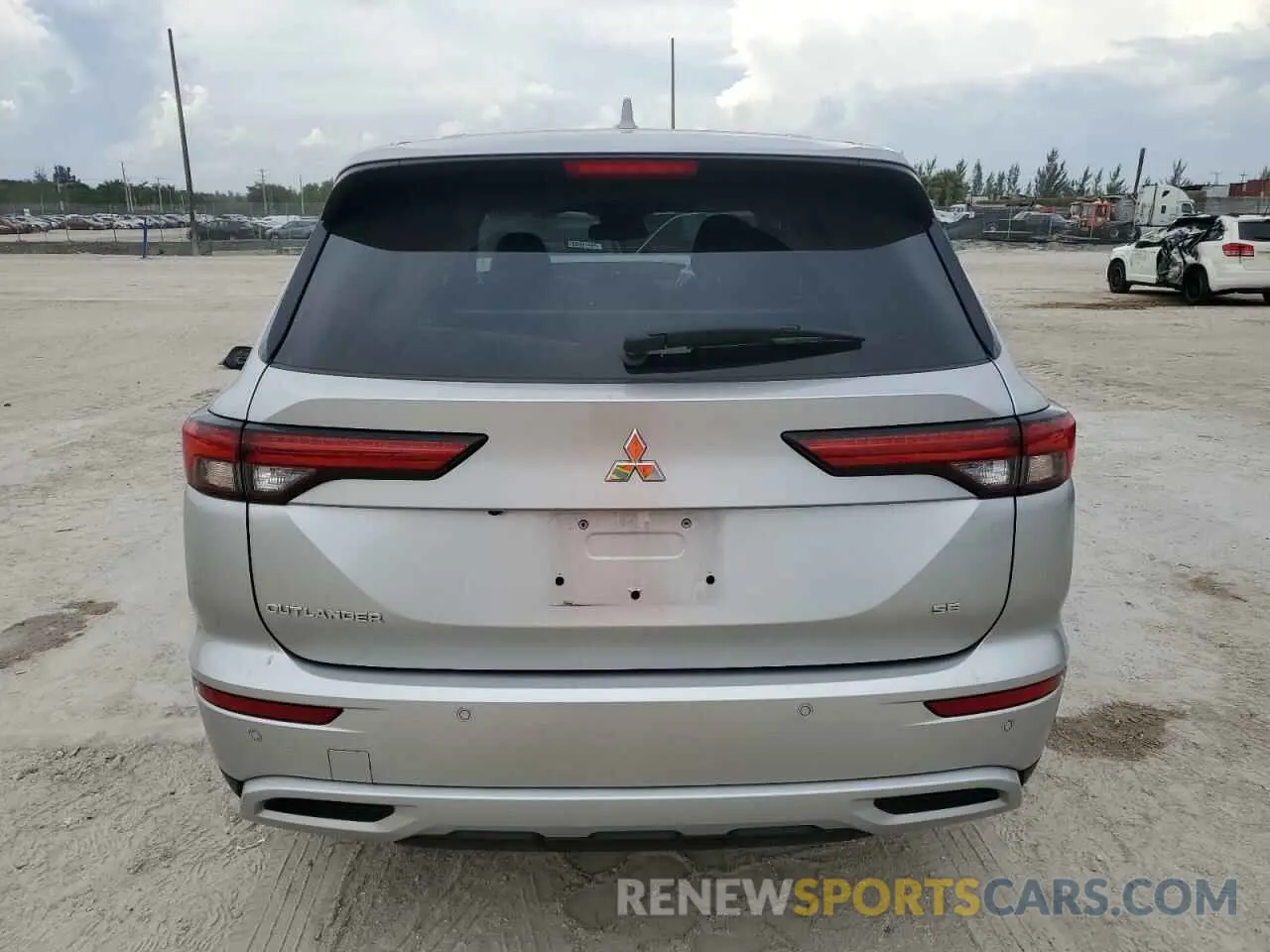 6 Photograph of a damaged car JA4J3UA83PZ058644 MITSUBISHI OUTLANDER 2023