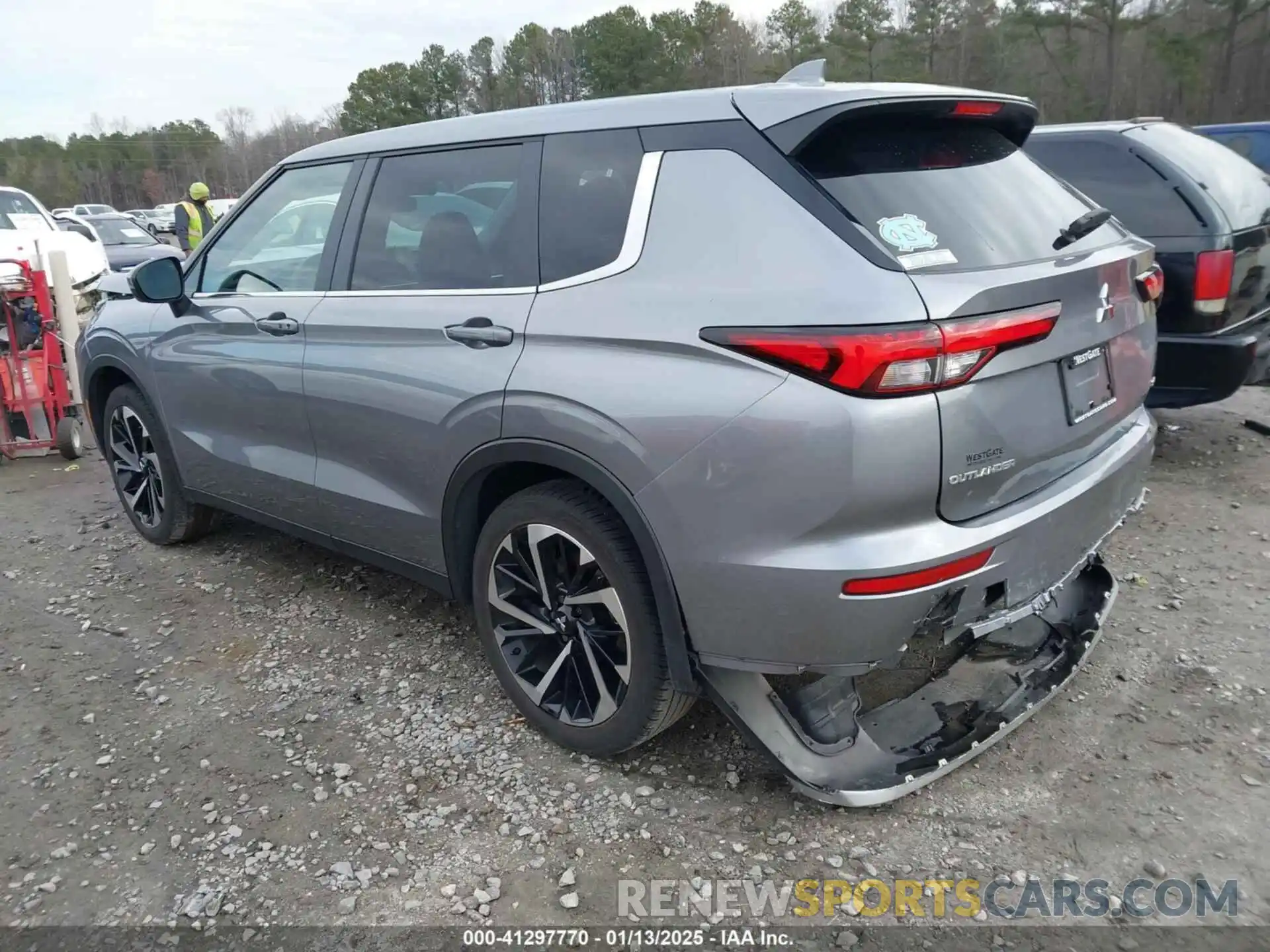 3 Photograph of a damaged car JA4J3UA84PZ011056 MITSUBISHI OUTLANDER 2023