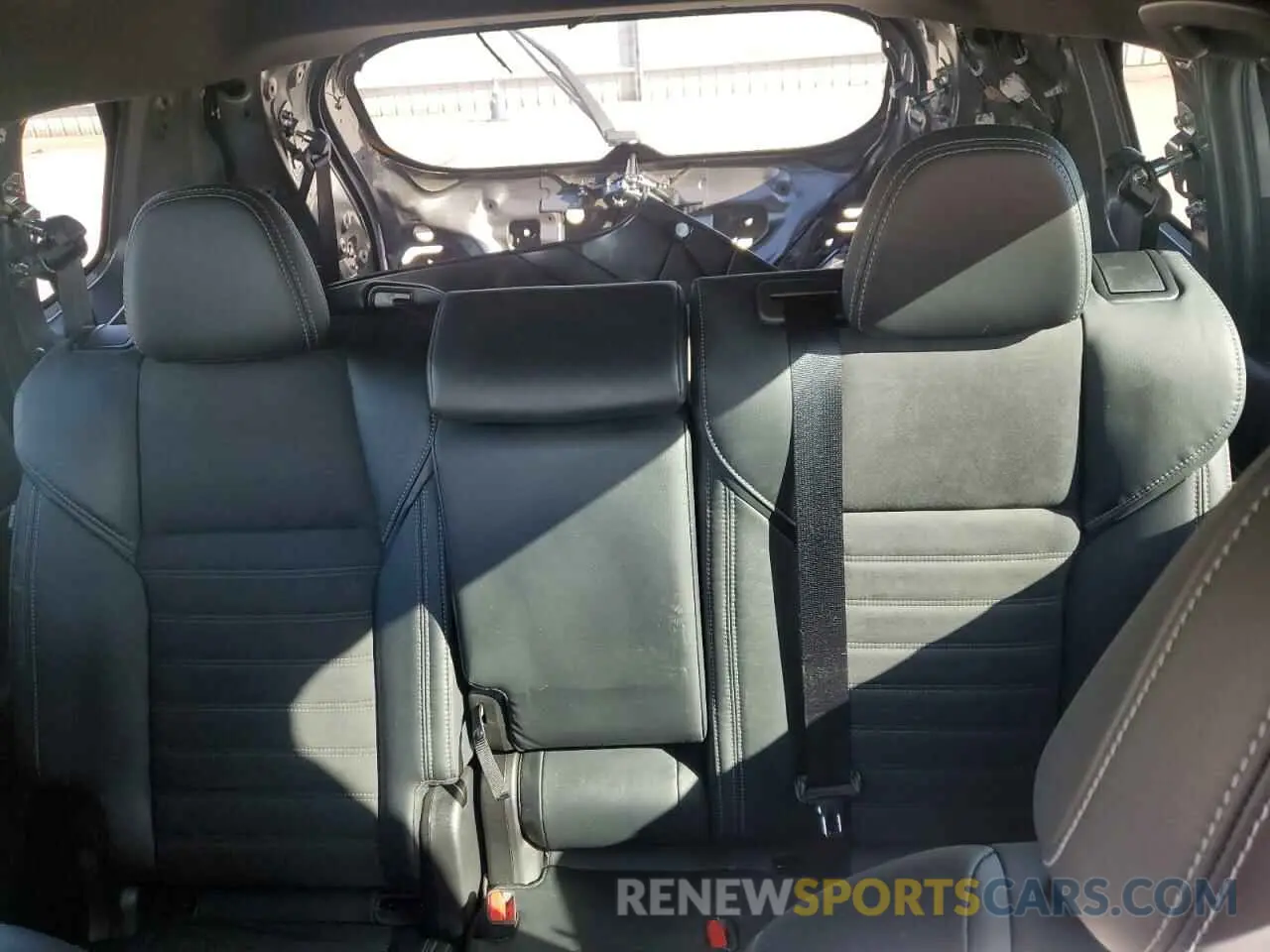 10 Photograph of a damaged car JA4J3UA84PZ021277 MITSUBISHI OUTLANDER 2023