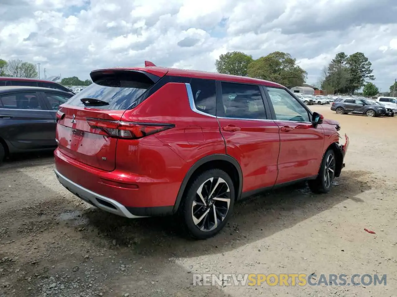 3 Photograph of a damaged car JA4J3UA84PZ033266 MITSUBISHI OUTLANDER 2023