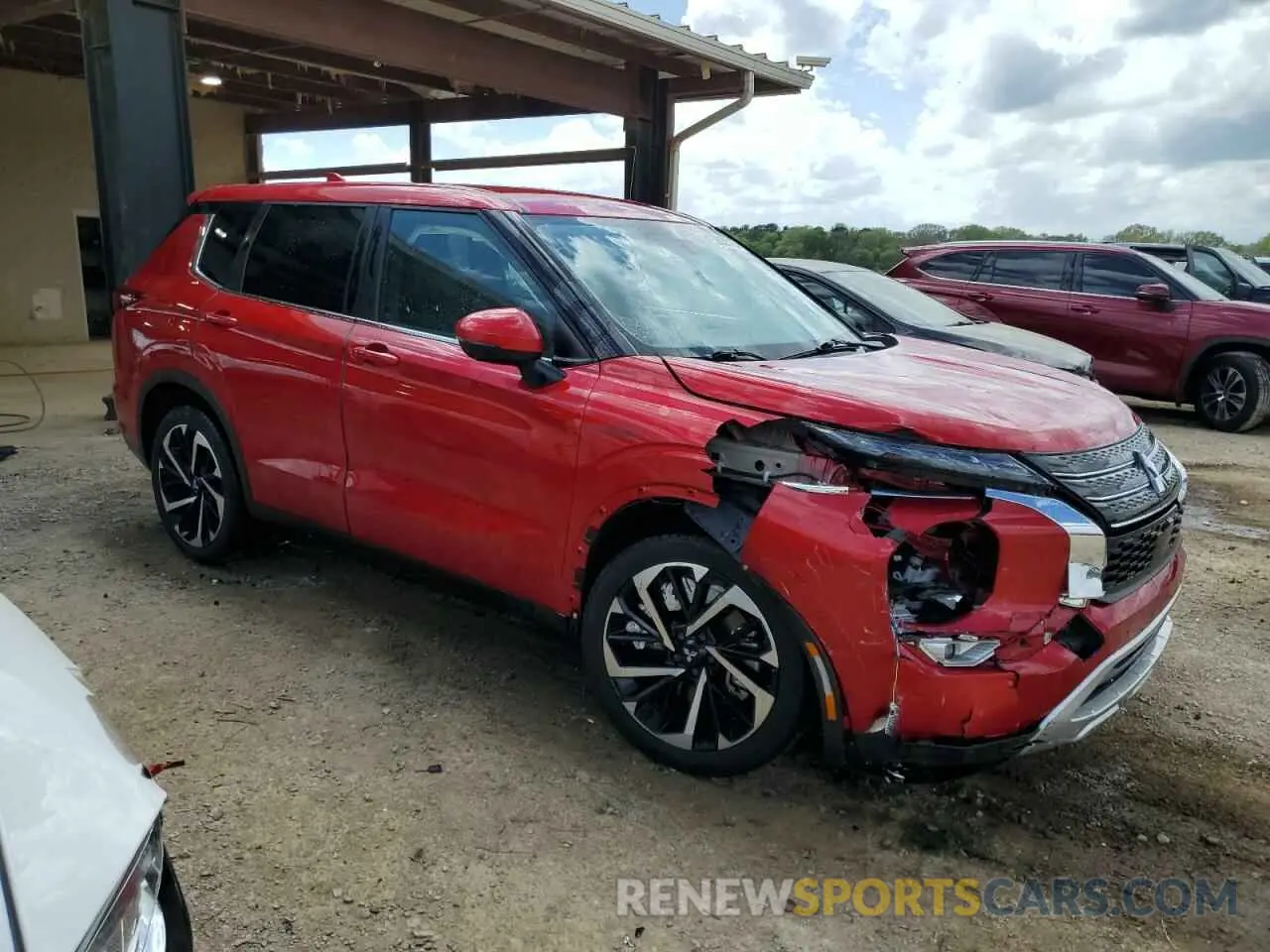 4 Photograph of a damaged car JA4J3UA84PZ033266 MITSUBISHI OUTLANDER 2023