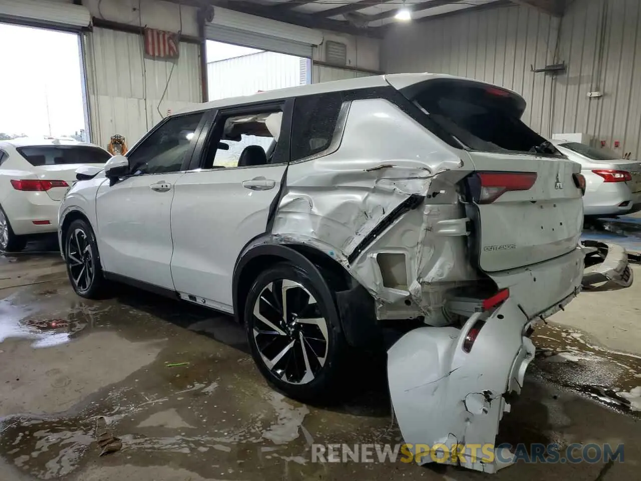 2 Photograph of a damaged car JA4J3UA85PZ024107 MITSUBISHI OUTLANDER 2023