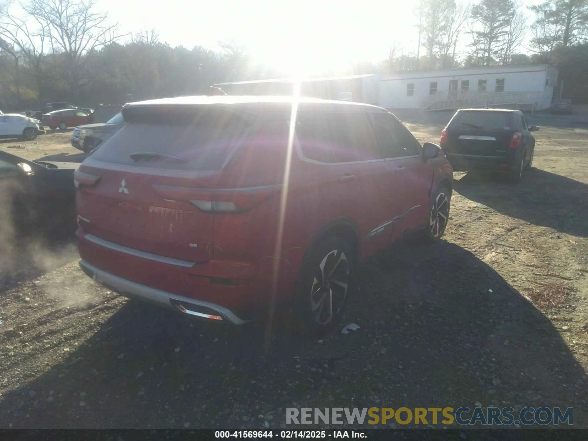 4 Photograph of a damaged car JA4J3UA87PZ045430 MITSUBISHI OUTLANDER 2023