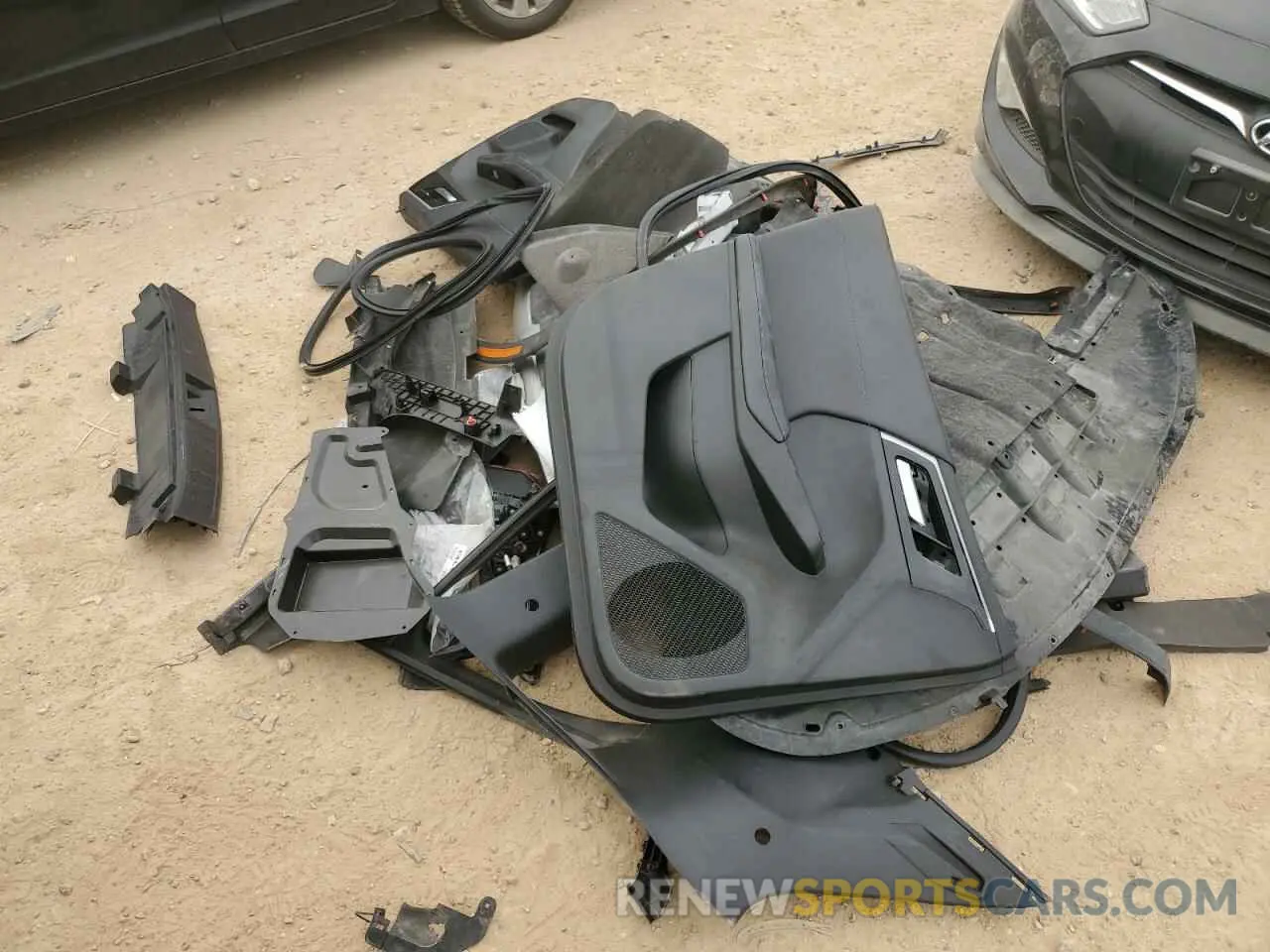 13 Photograph of a damaged car JA4J3UA89PZ024126 MITSUBISHI OUTLANDER 2023