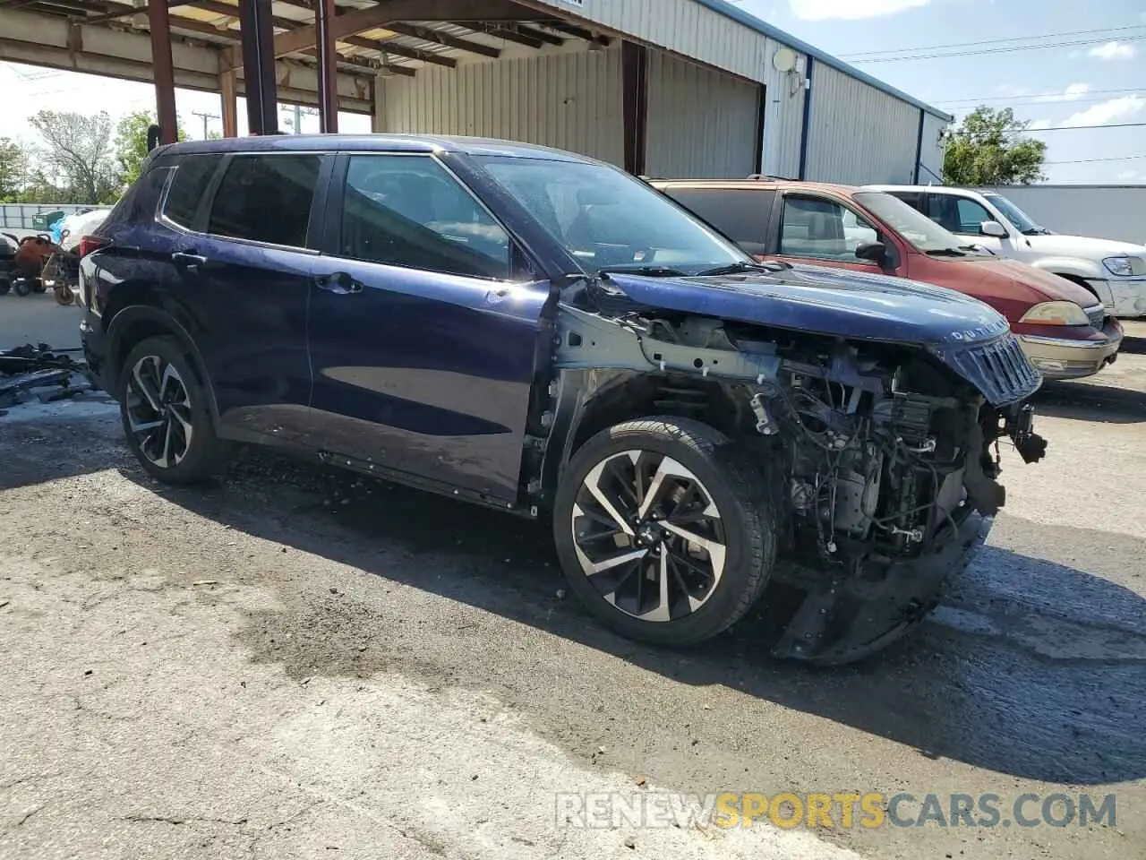 4 Photograph of a damaged car JA4J3UA8XPZ024202 MITSUBISHI OUTLANDER 2023
