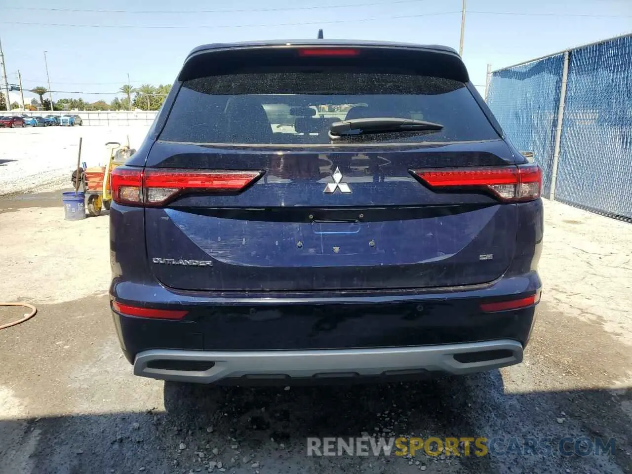 6 Photograph of a damaged car JA4J3UA8XPZ024202 MITSUBISHI OUTLANDER 2023