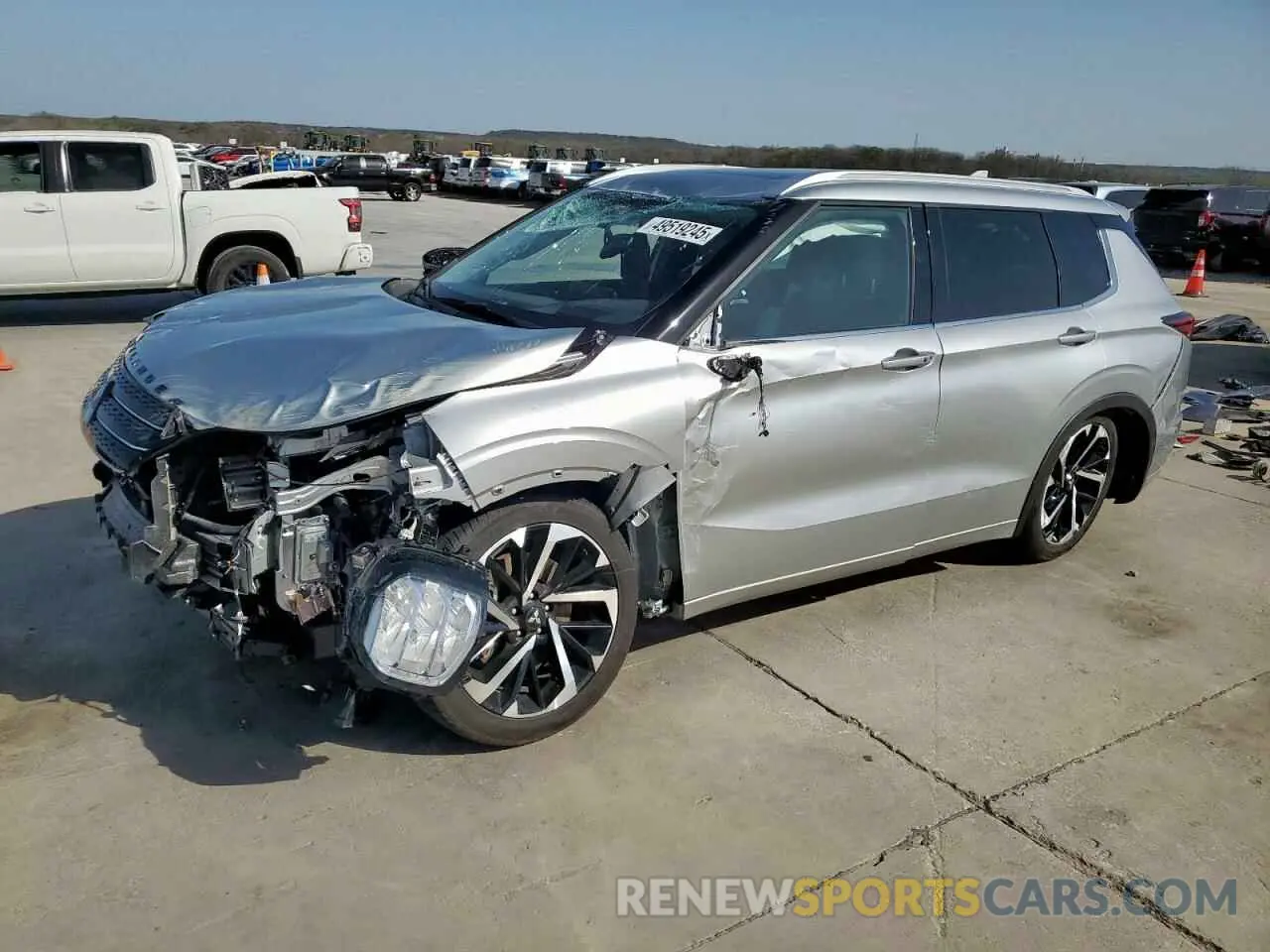1 Photograph of a damaged car JA4J3VA81PZ053772 MITSUBISHI OUTLANDER 2023