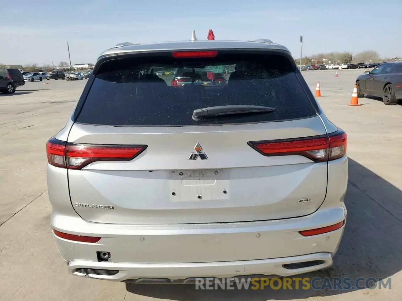 6 Photograph of a damaged car JA4J3VA81PZ053772 MITSUBISHI OUTLANDER 2023